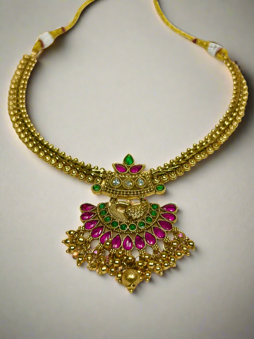 Antique Gold Plated Swan Necklace Set