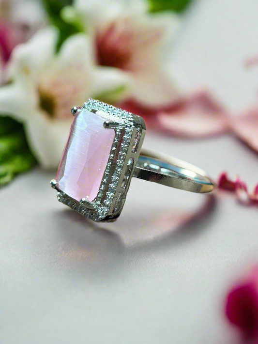 Pink Quartz Ring with Cluster AD