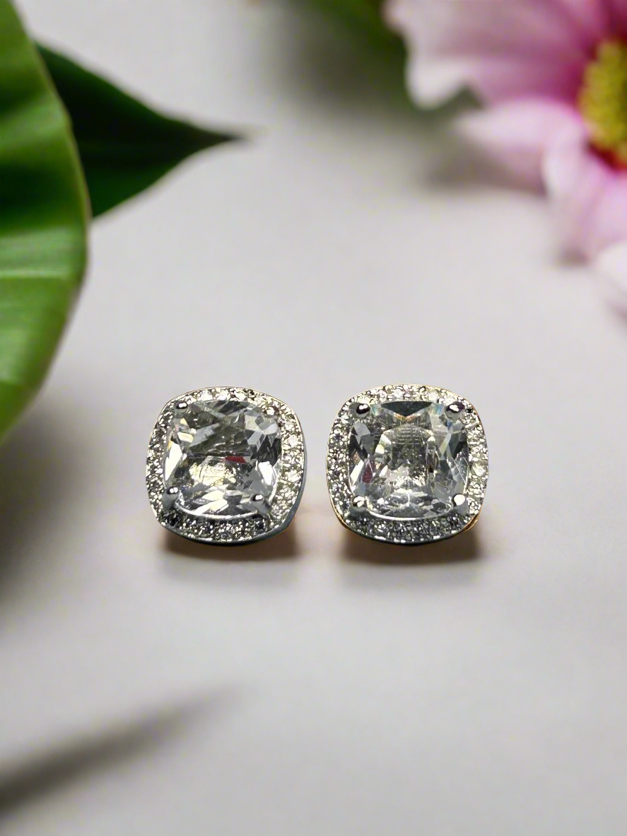 Solitaire Pendant Set