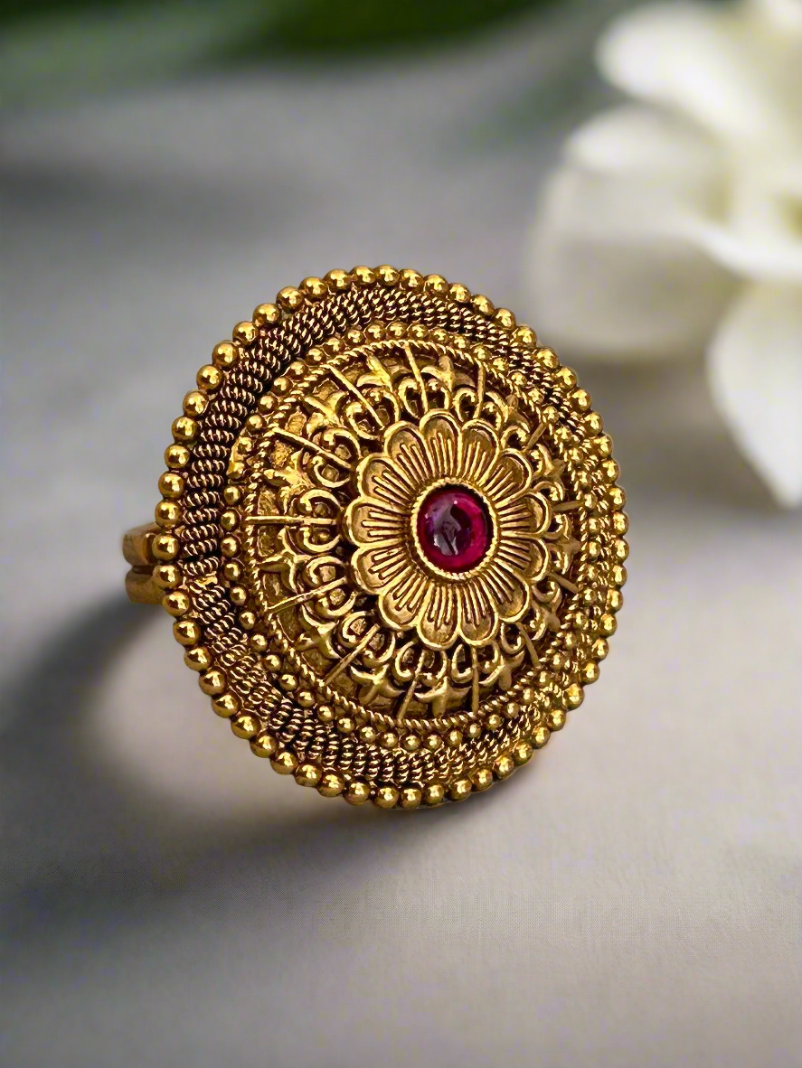 Antique Royal Gold Ring with Magnificent Bold Design