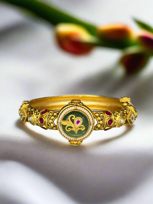 Aarna Gold Plated Bangle