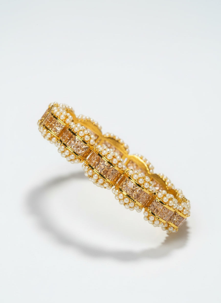 Amaira Pearls Bangle