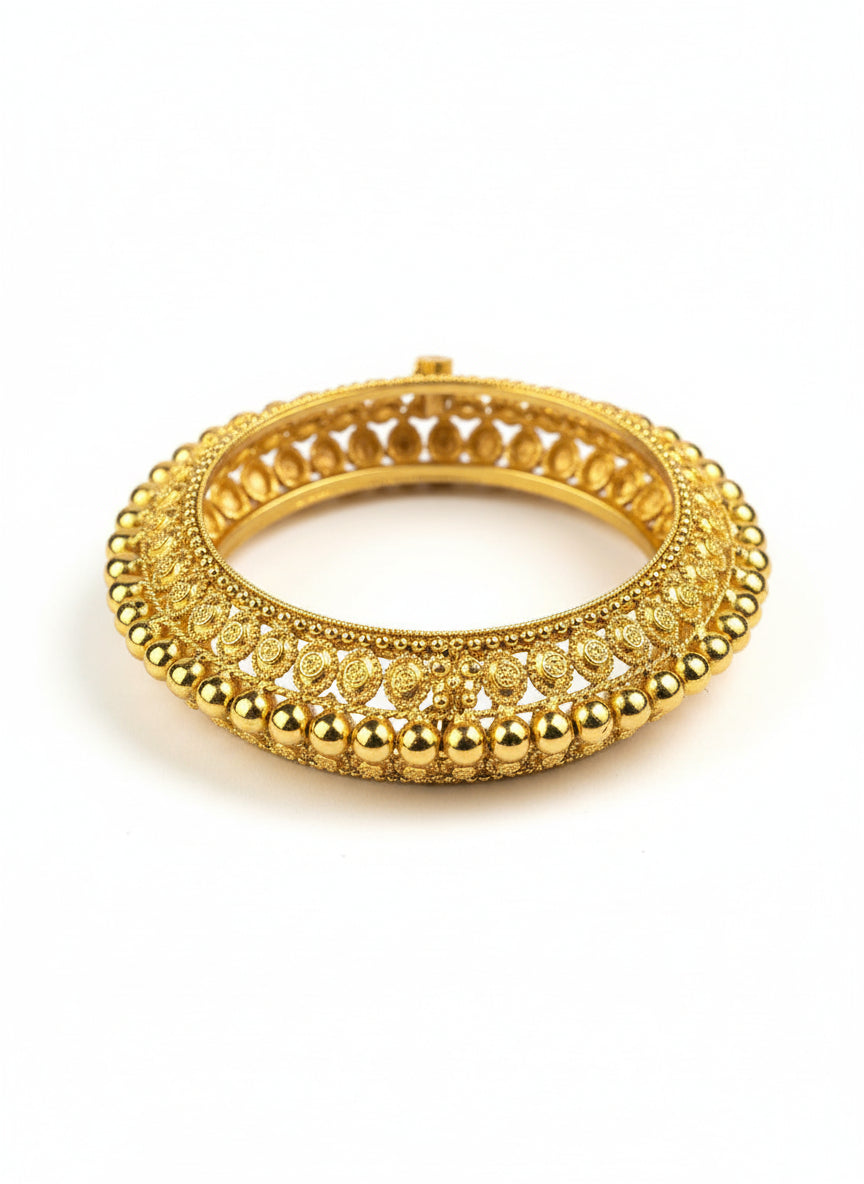 Samaira Gold Plated Bangles