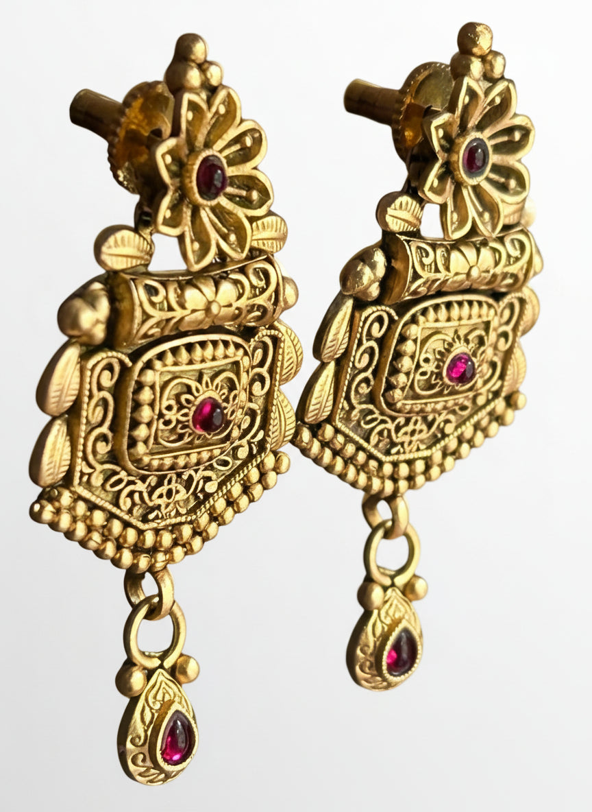 Antique Gold Plated Dangler Earrings