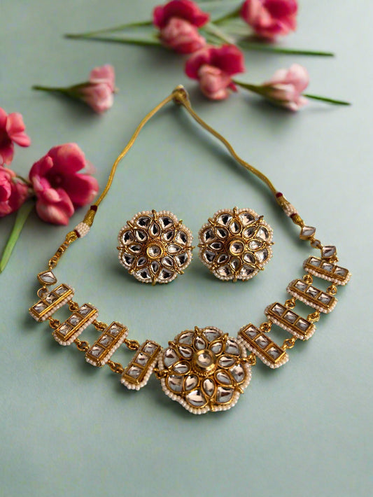 Anushka Choker Set