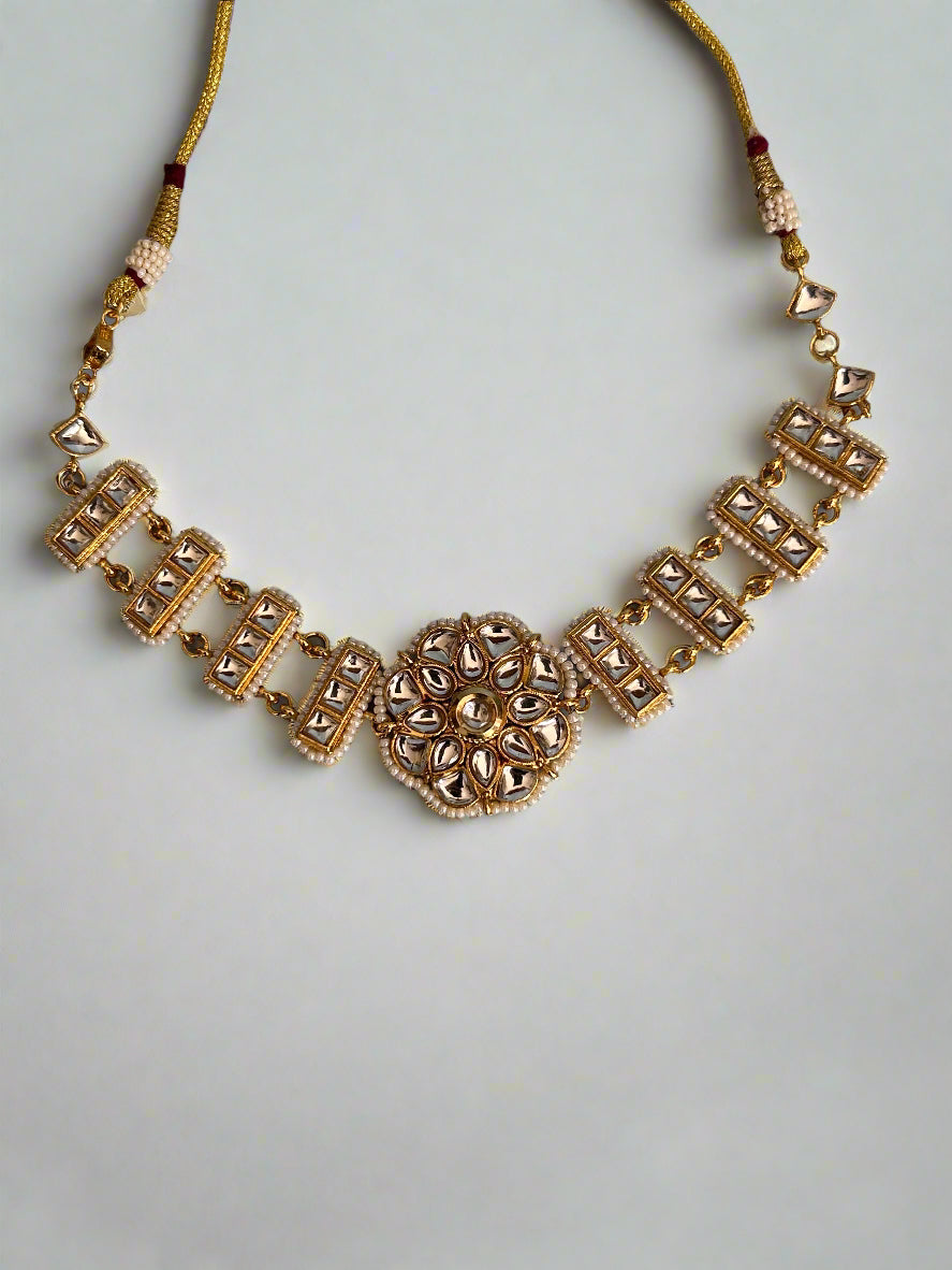 Anushka Choker Set