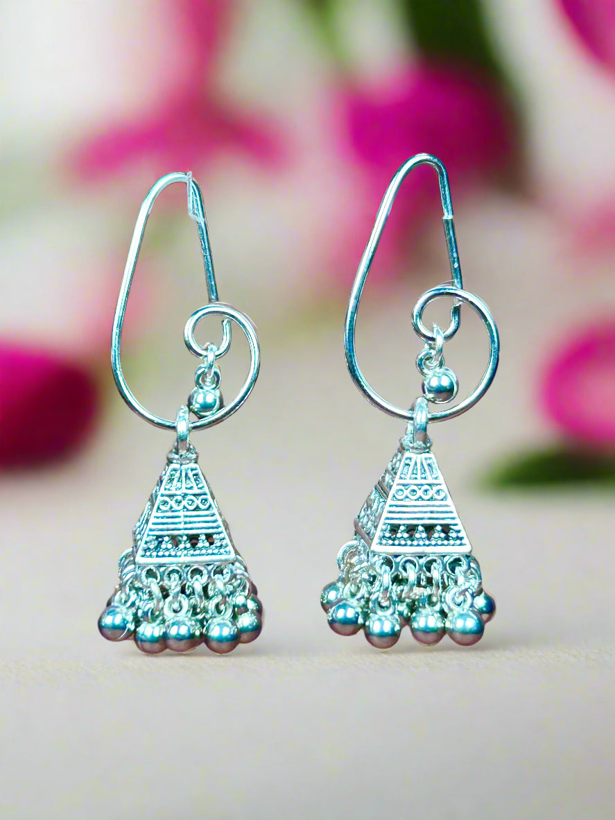 Avya Earrings