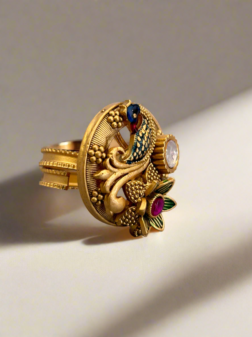 Antique Gold Peacock Ring with Uncut Diamond