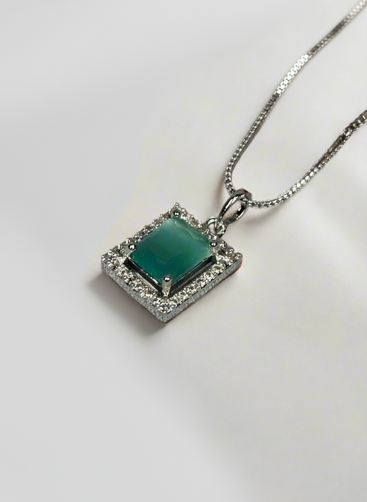 Green Quartz and AD Pendant Set