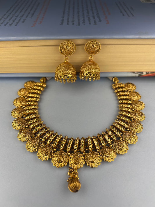 Nitya Gold Plated Necklace Set