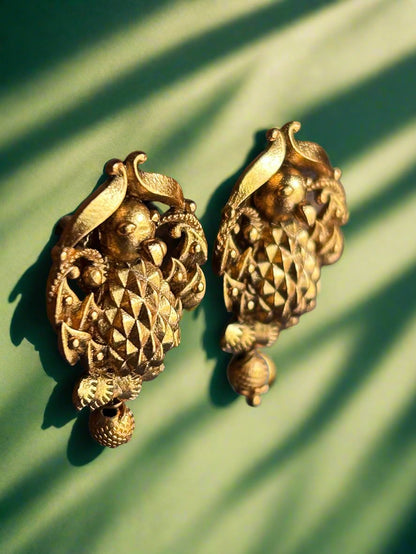 Antique Gold intricate Birds Necklace Set