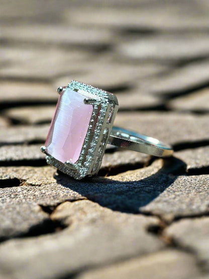 Pink Quartz Ring with Cluster AD