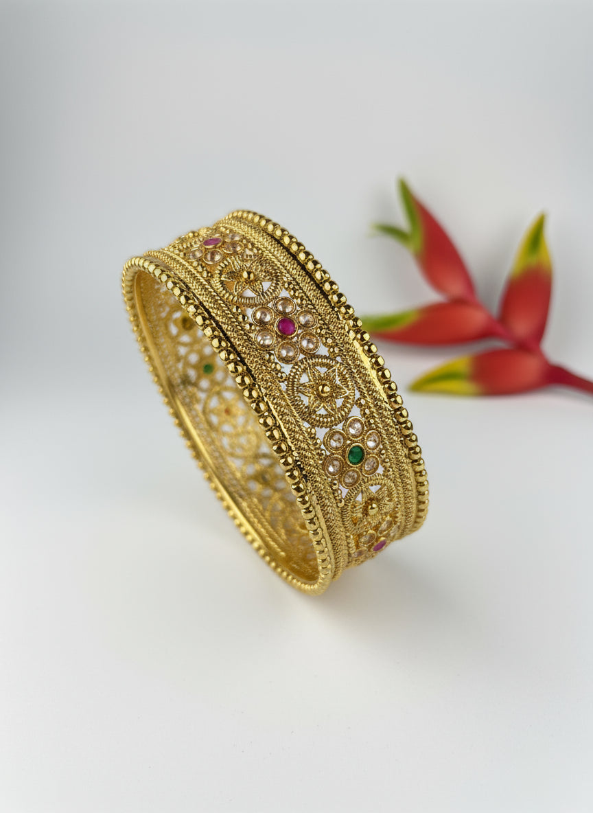 Kriti Gold Plated Bangle
