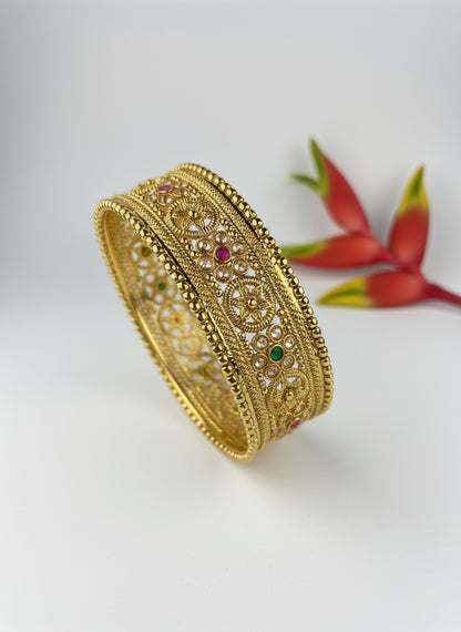 Kriti Gold Plated Bangle