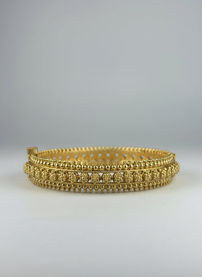 Ojasvi Gold Plated Bangle