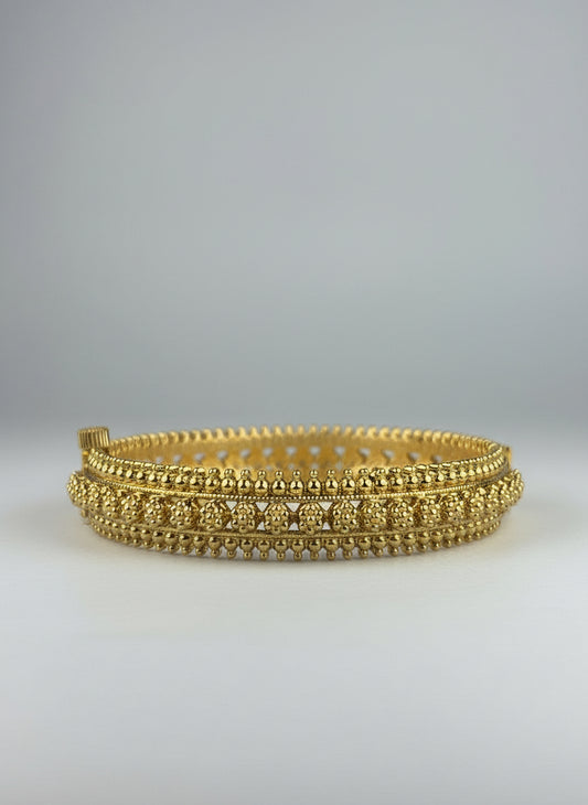 Ojasvi Gold Plated Bangle