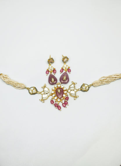 Varnika Kundan Choker Set
