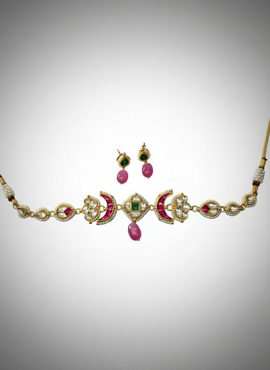 Vanshika Kundan Jewellery Set