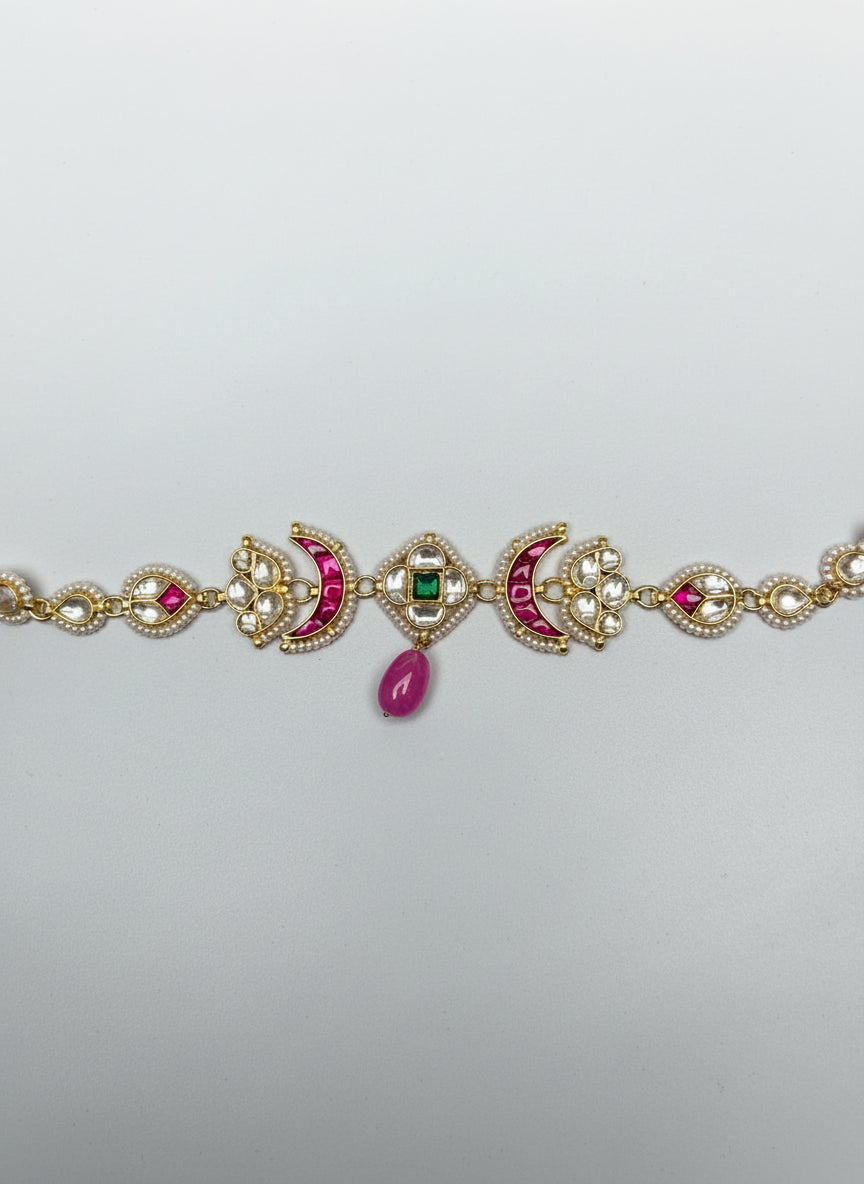 Vanshika Kundan Jewellery Set