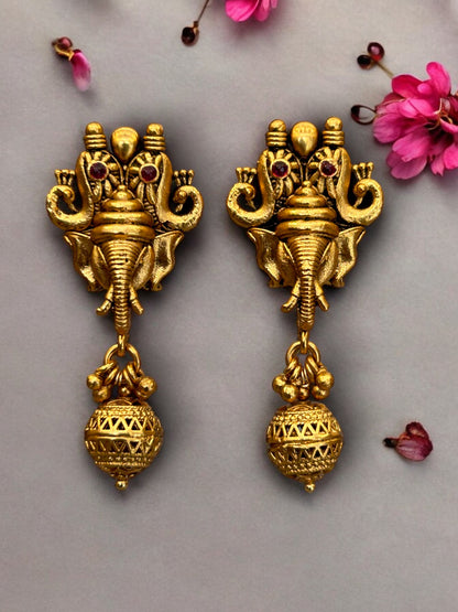 Antique Gold Plated Lord Ganesha Necklace Set