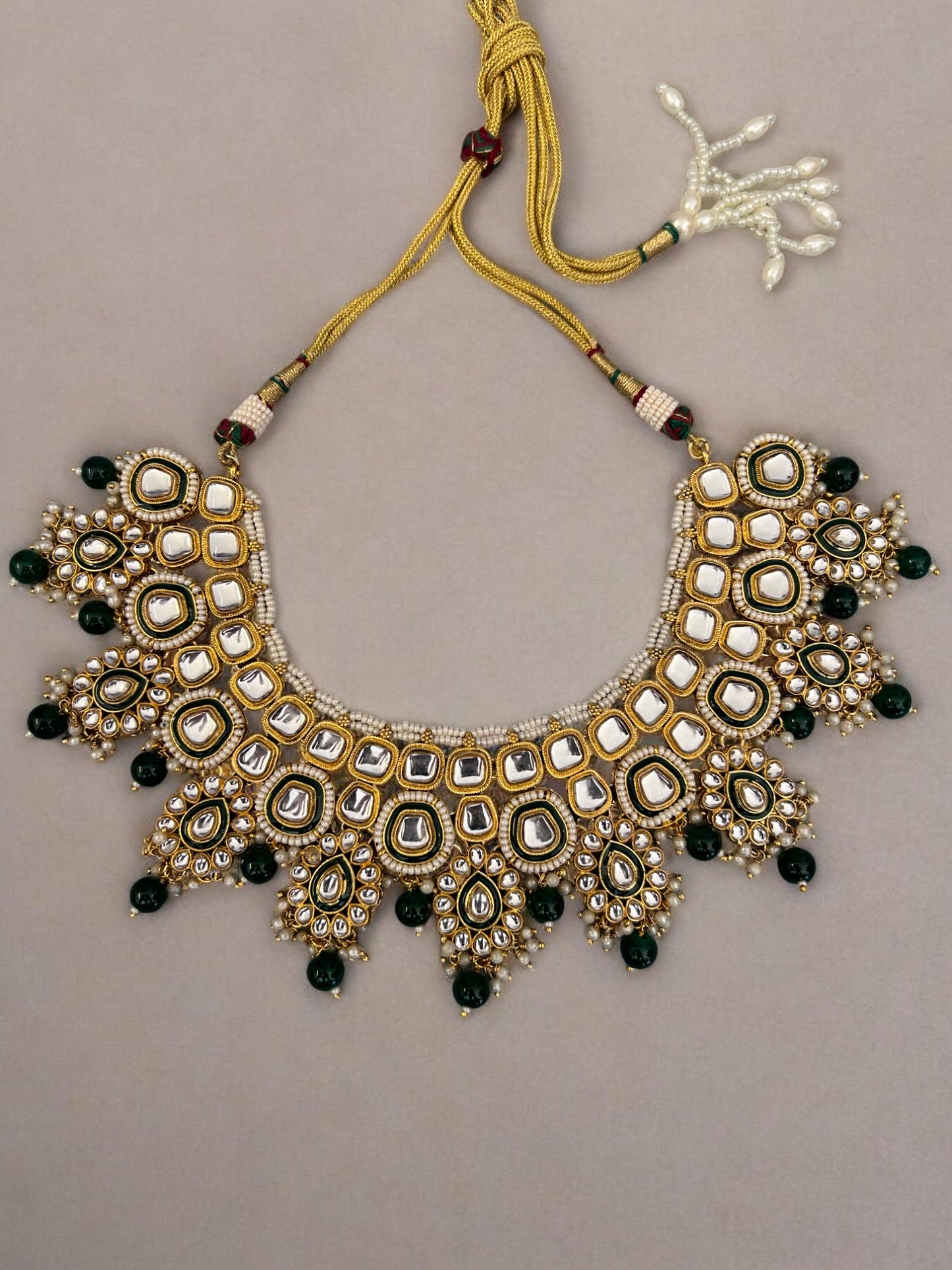 Dazzling Kundan Necklace Set