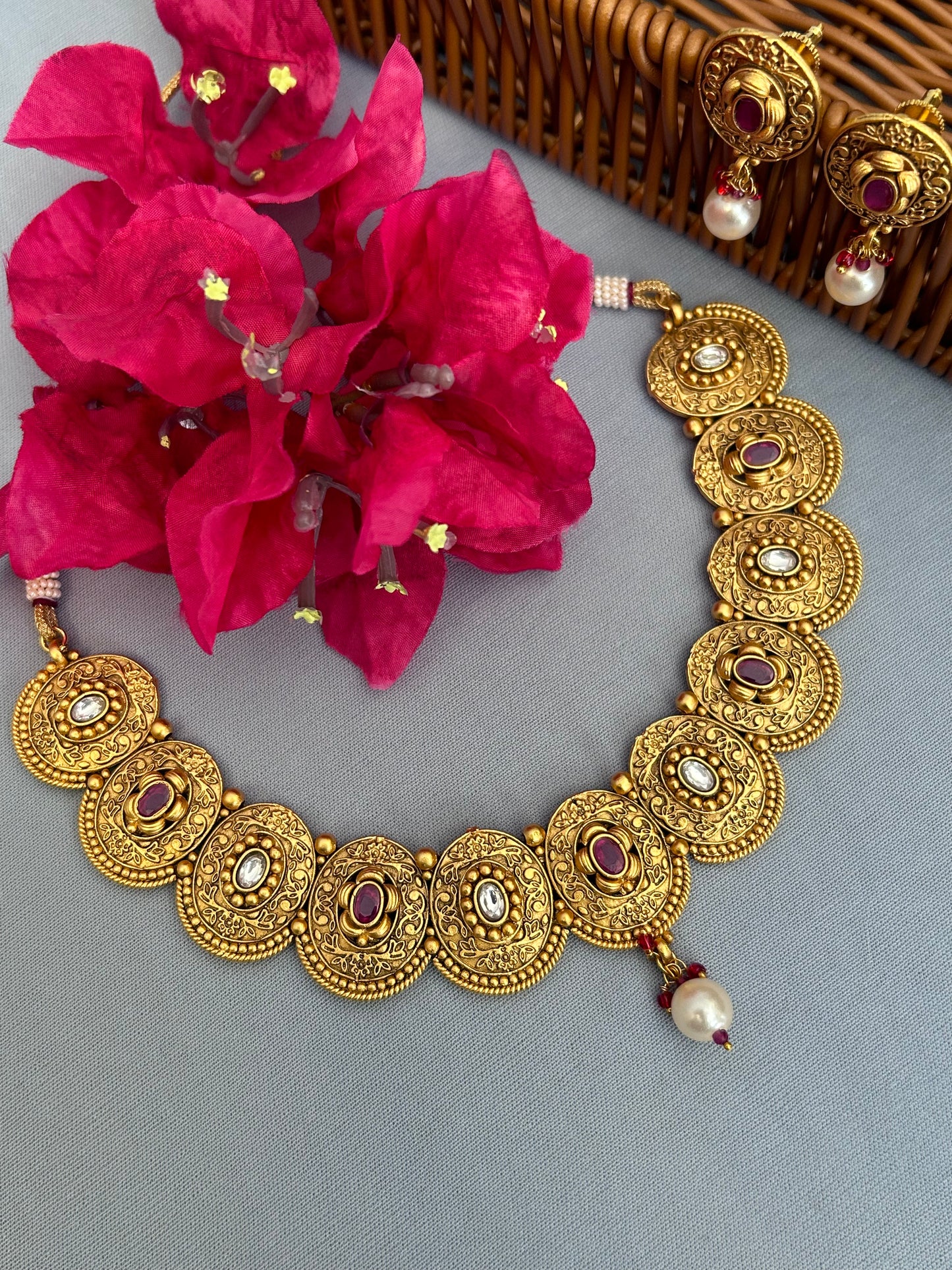 Bold Gold, Uncut AD and Ruby Necklace Set