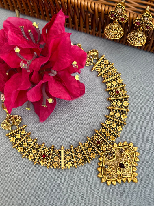 Royal Antique Gold Necklace Set