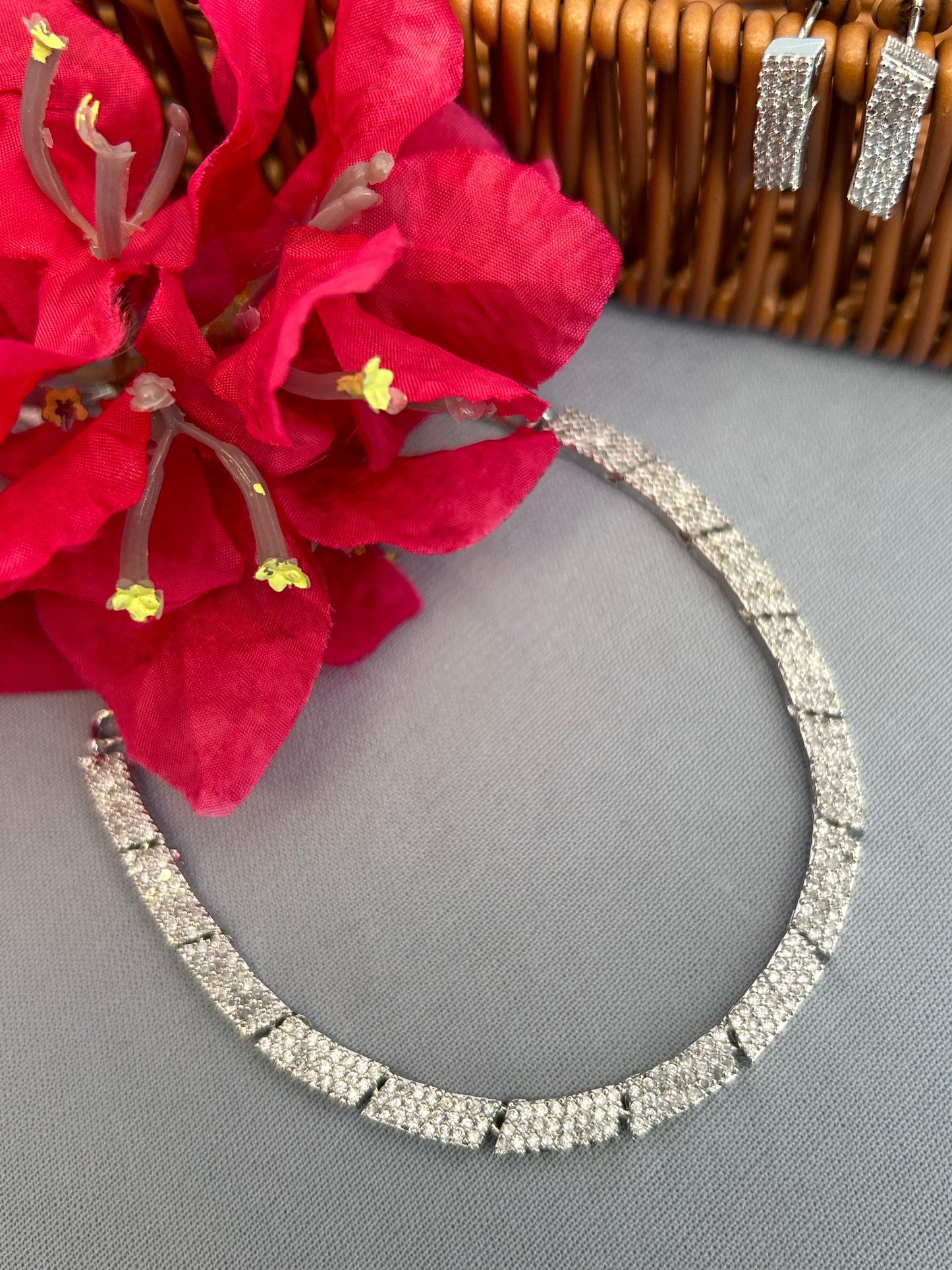 Fine Diamonds Necklace Set