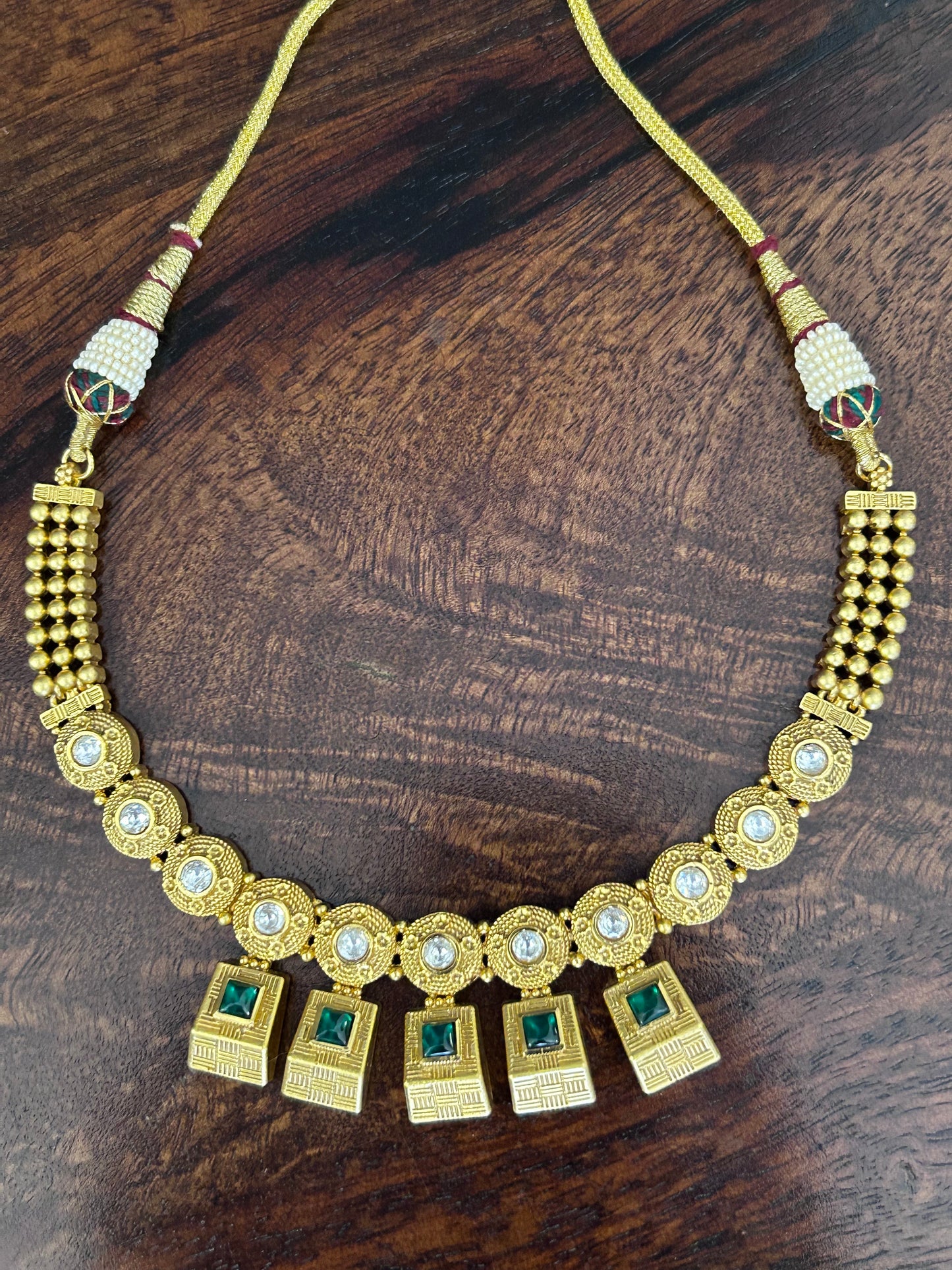 AD and Emerald Gold Necklace Set