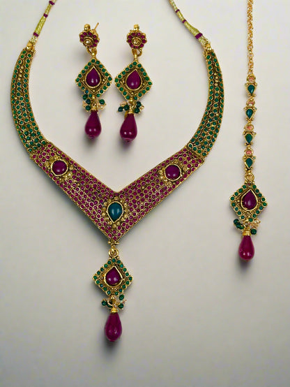 Gold Plated Old World Necklace Set