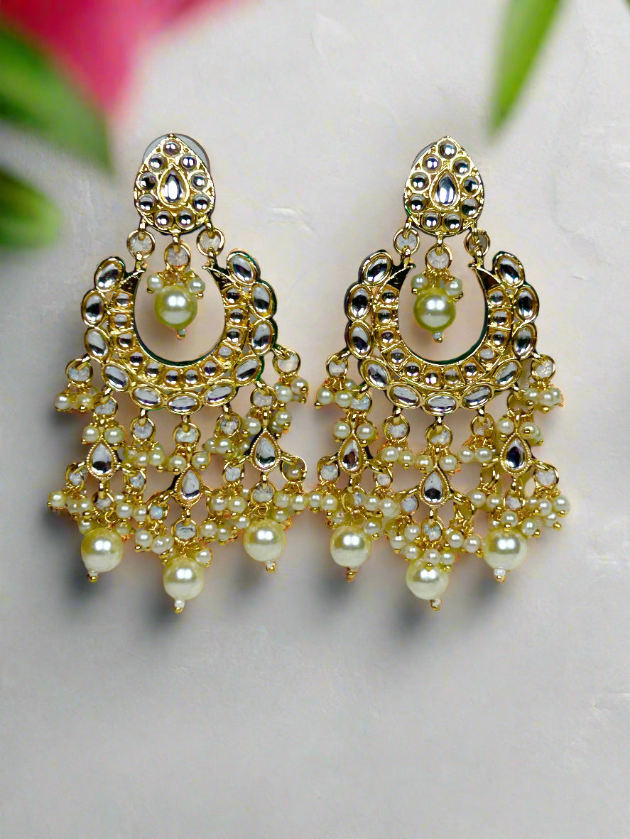 Kundan Chandbali with Pearls